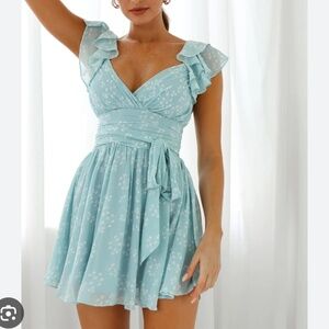 Selfie Leslie Mini Ruffle Shoulder Dress New With Tags